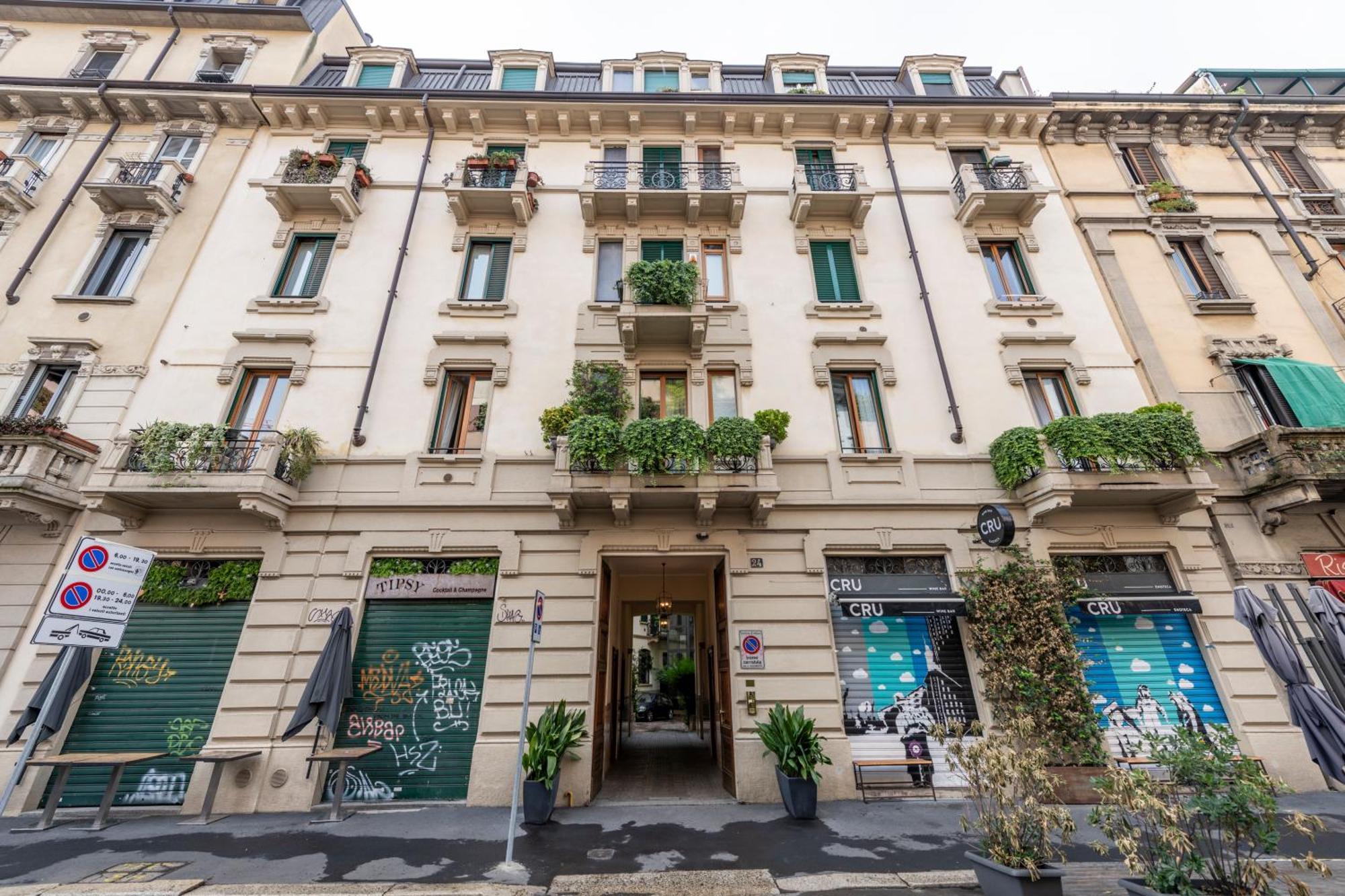 Loft Di Charme Nel Quartiere Isola - Apartment